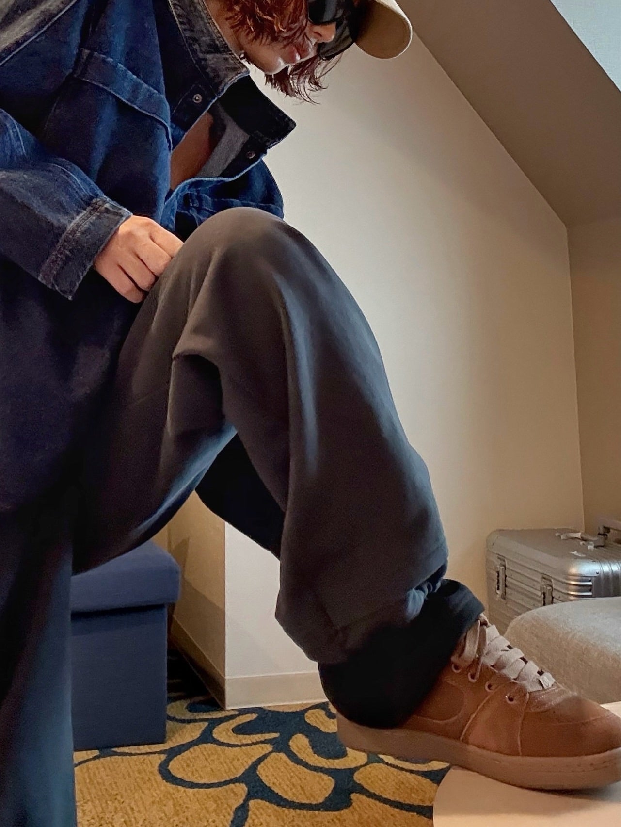 鬆緊腰抽繩撞色拼接休閒褲