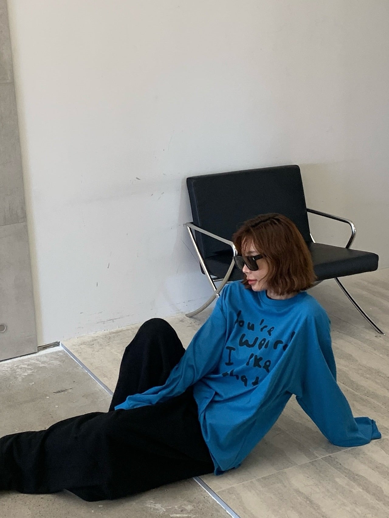 圓領字母落肩長袖T卹