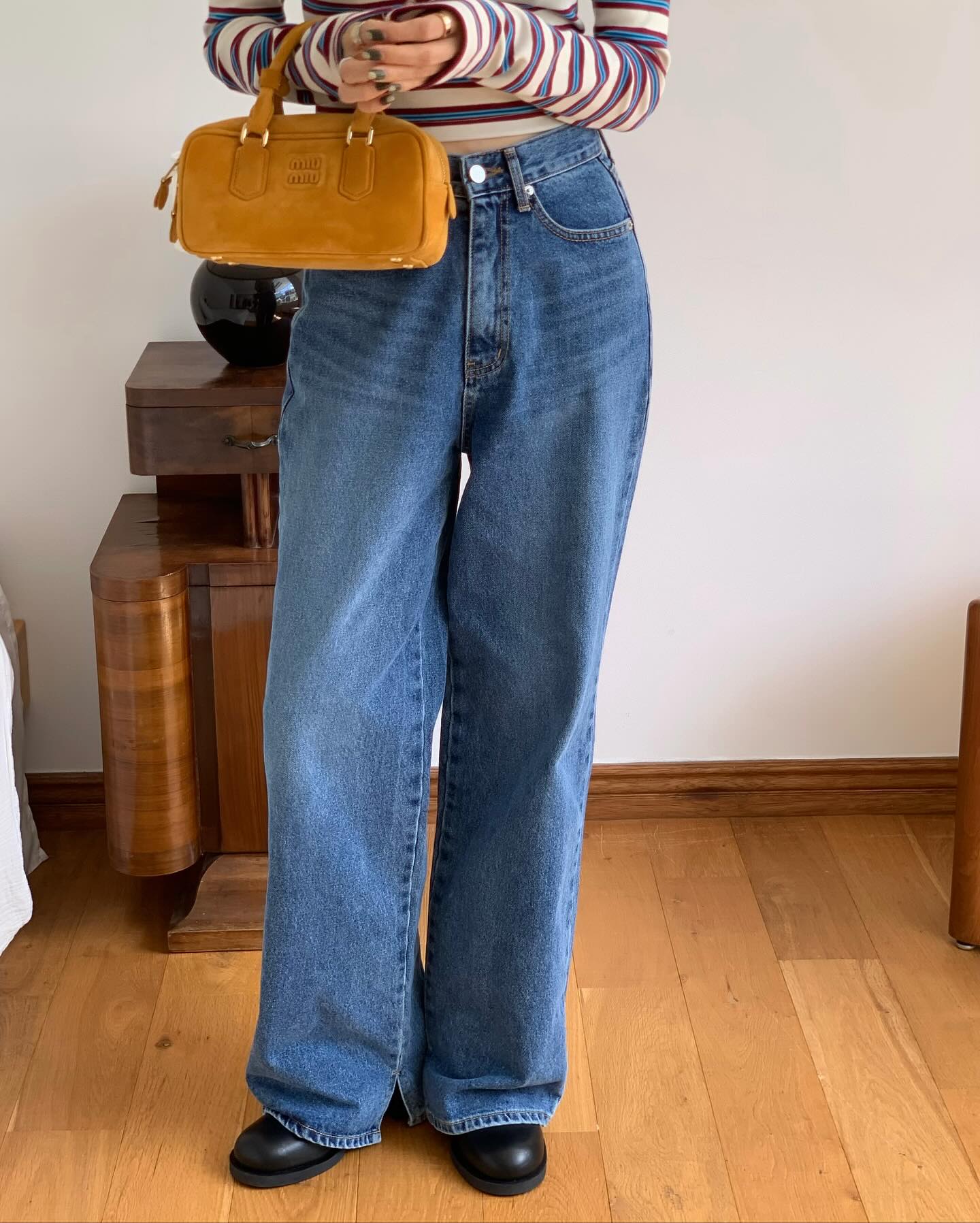 復古高腰開叉直筒修身牛仔褲