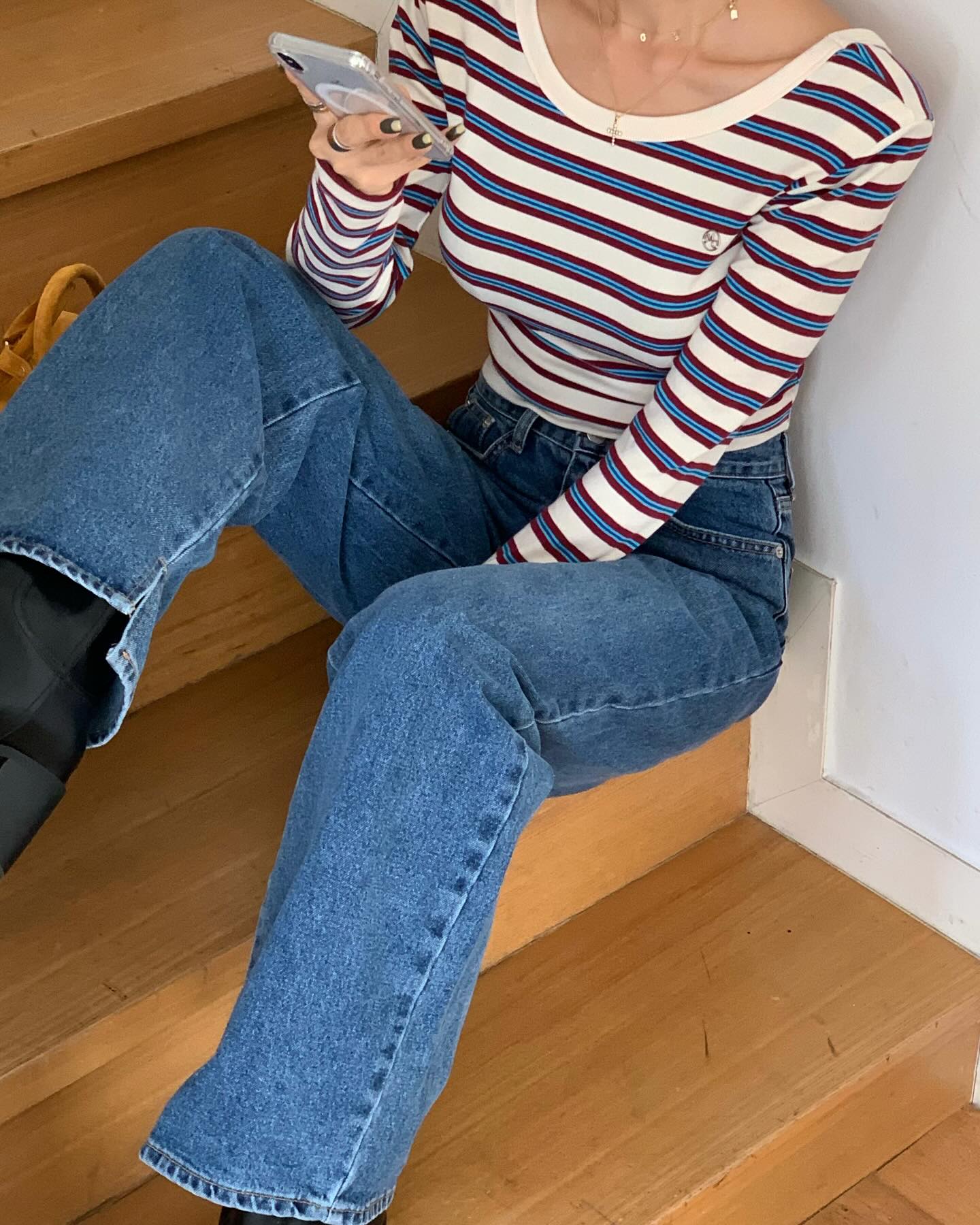 復古高腰開叉直筒修身牛仔褲