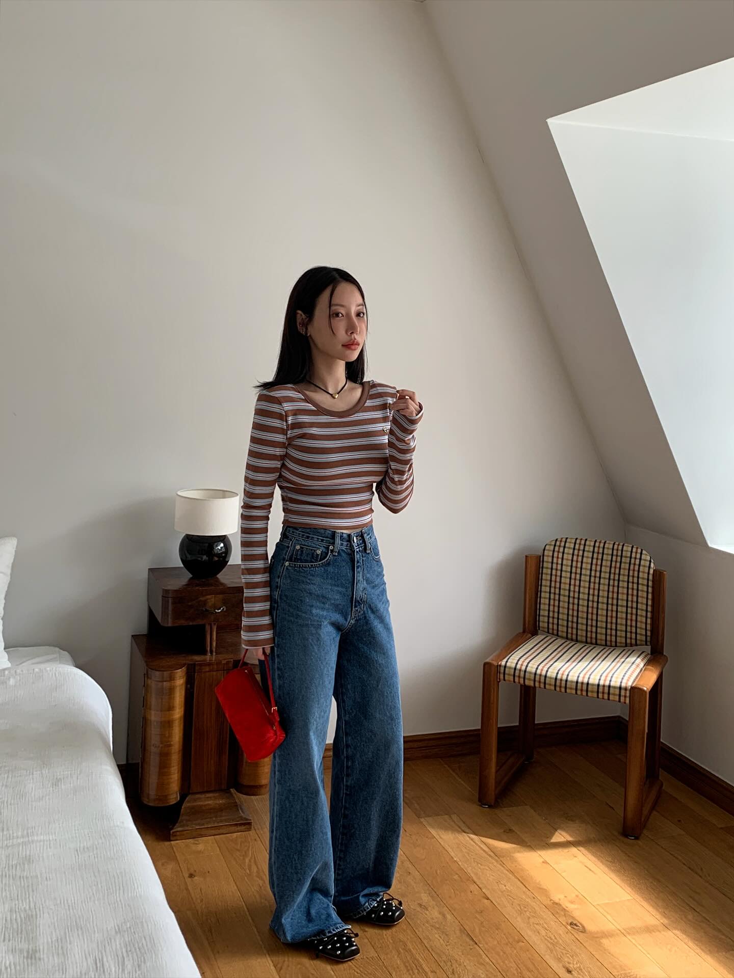 復古高腰開叉直筒修身牛仔褲