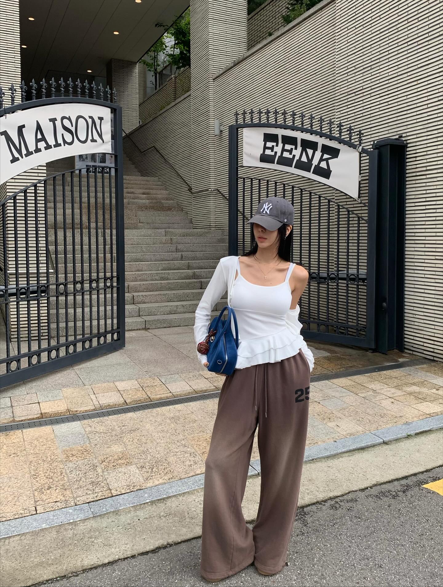 鬆緊腰紮染數字可束腳休閒褲