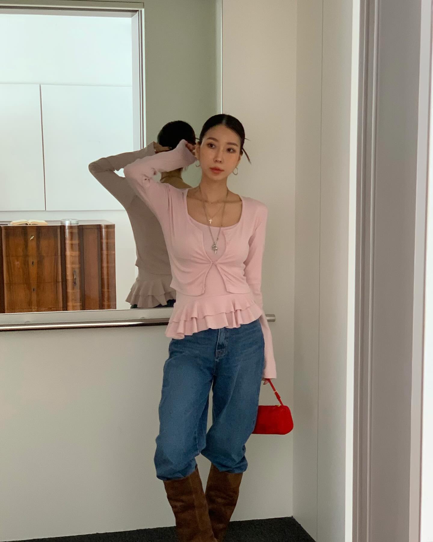 顯瘦荷葉邊吊帶開襟衫兩件套