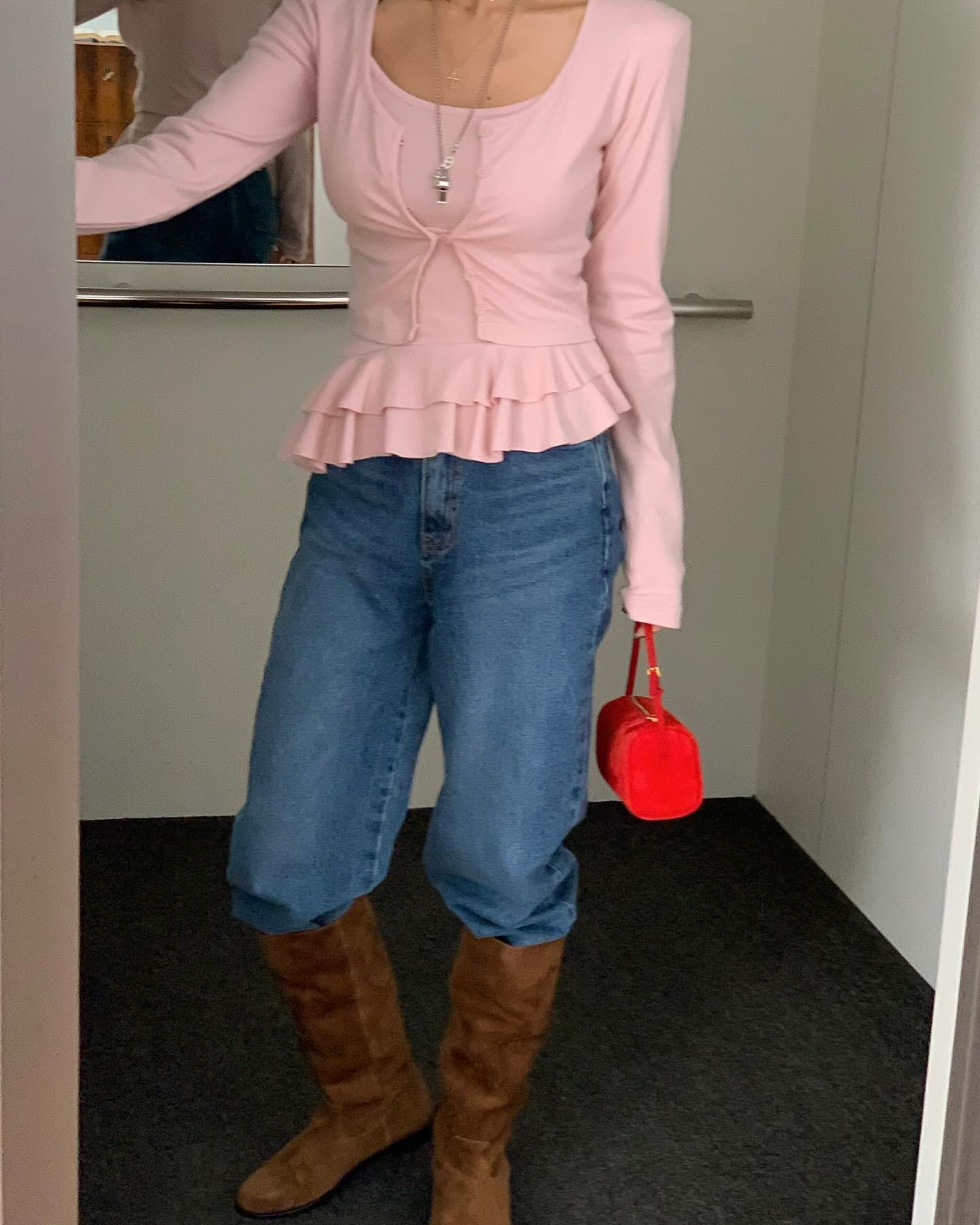 顯瘦荷葉邊吊帶開襟衫兩件套