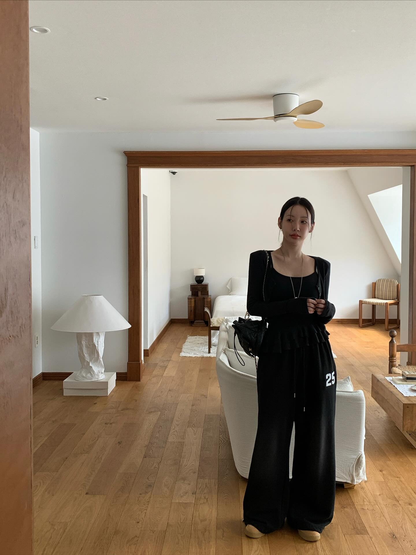 顯瘦荷葉邊吊帶開襟衫兩件套