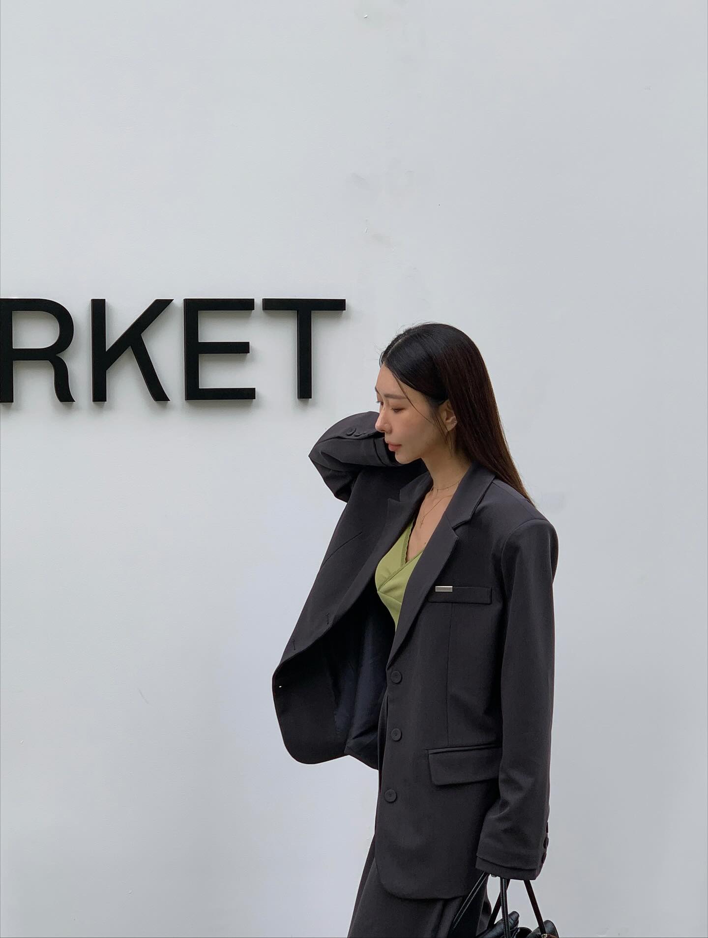 垂感鬆弛感純色西裝長褲