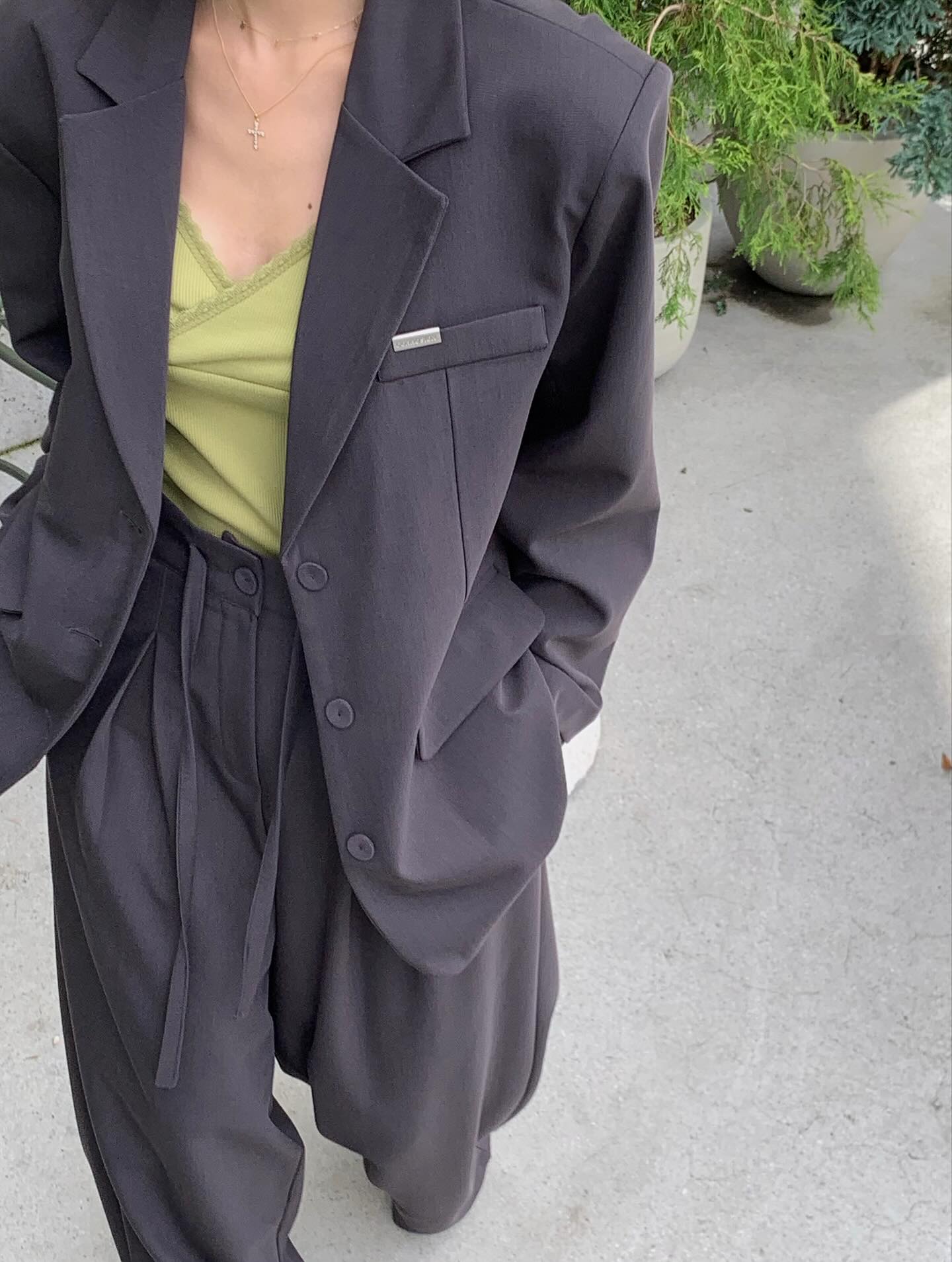 垂感鬆弛感純色西裝長褲