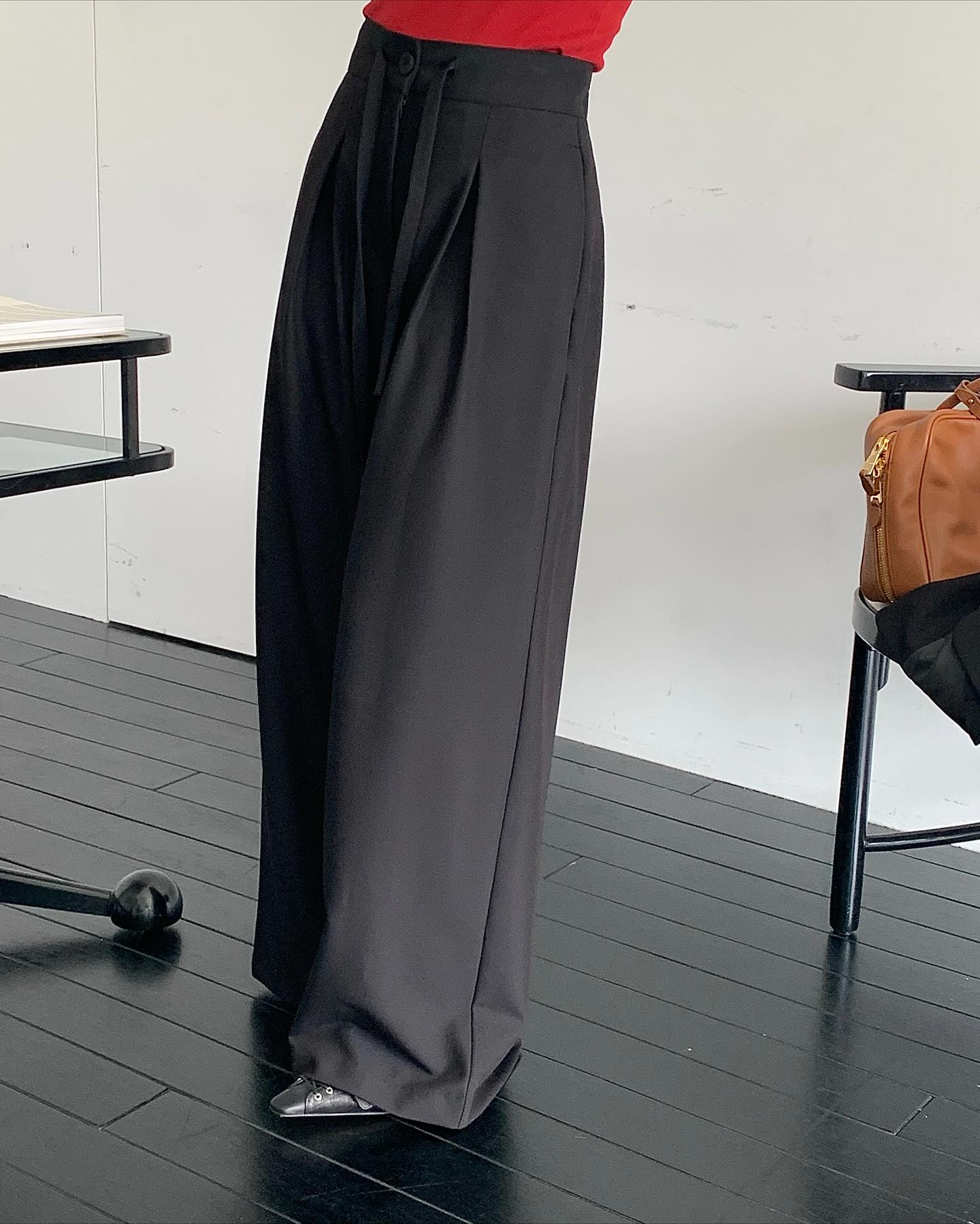 垂感鬆弛感純色西裝長褲