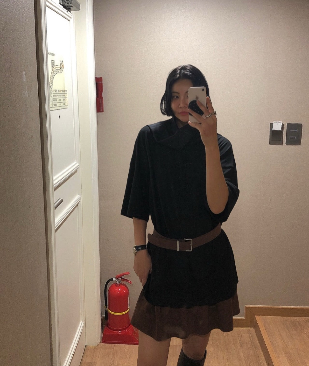 拼接綁帶設計感短袖T卹