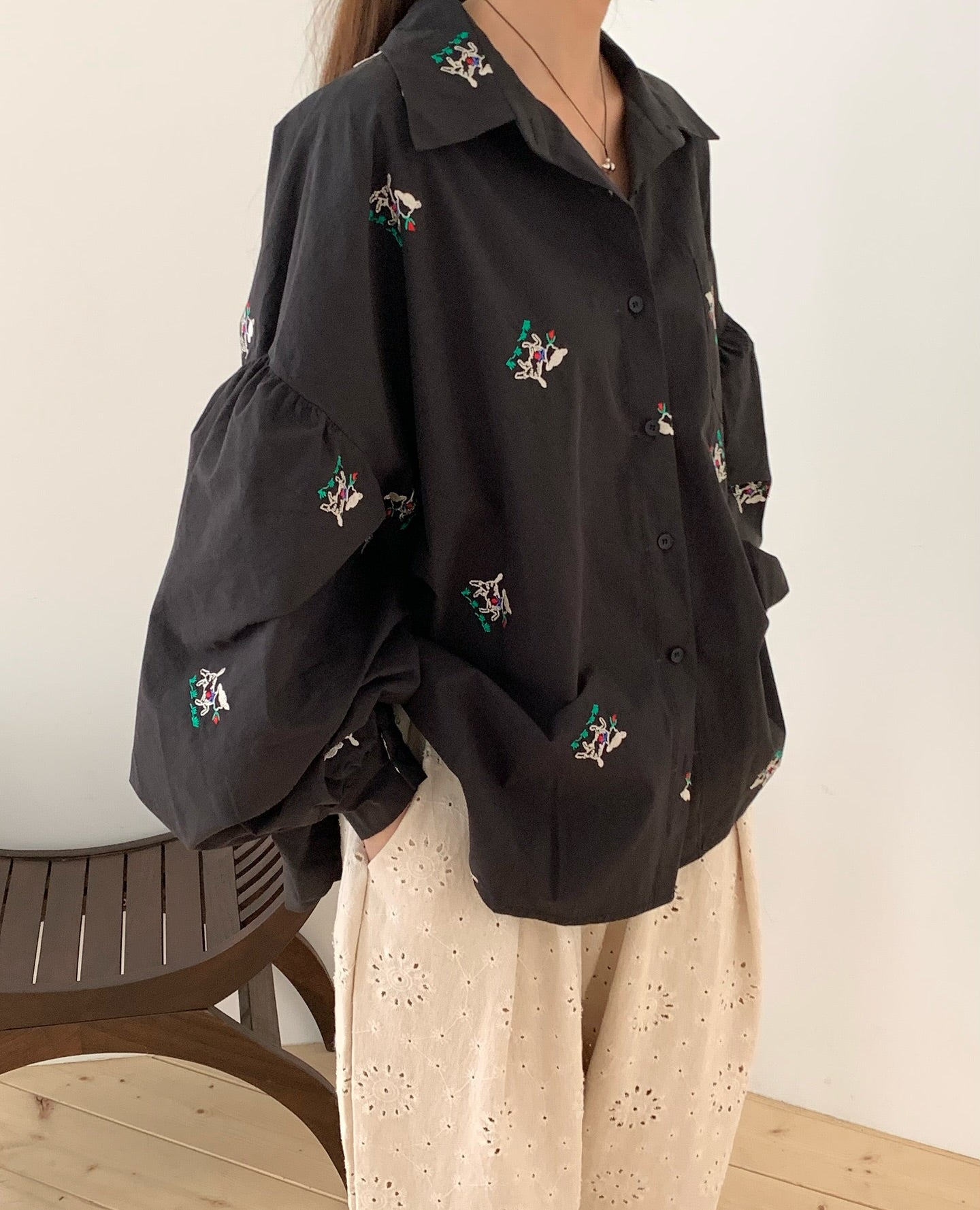 polo領刺繡設計感不規則寬鬆襯衫