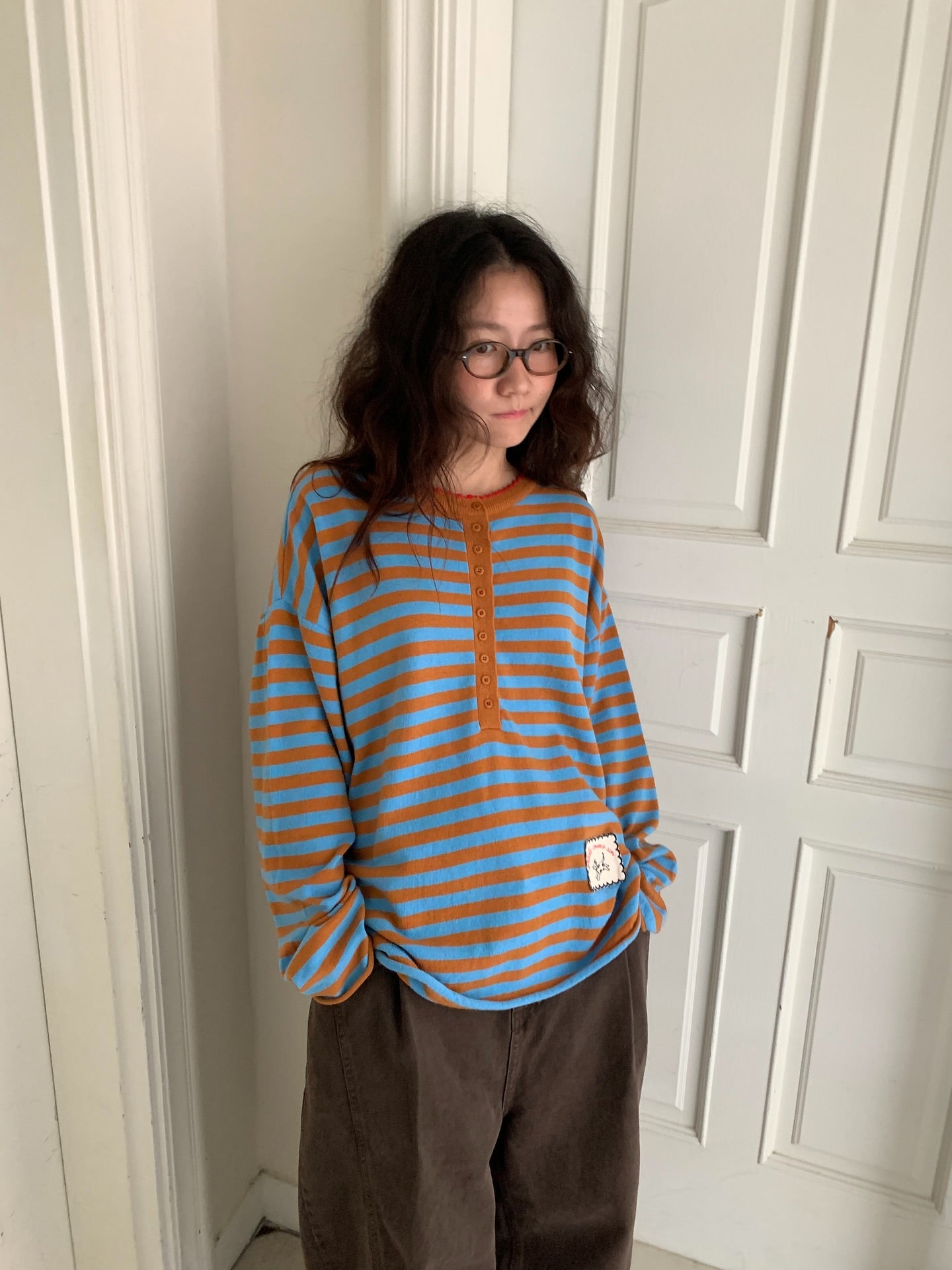 圓領半紐扣條紋寬鬆上衣