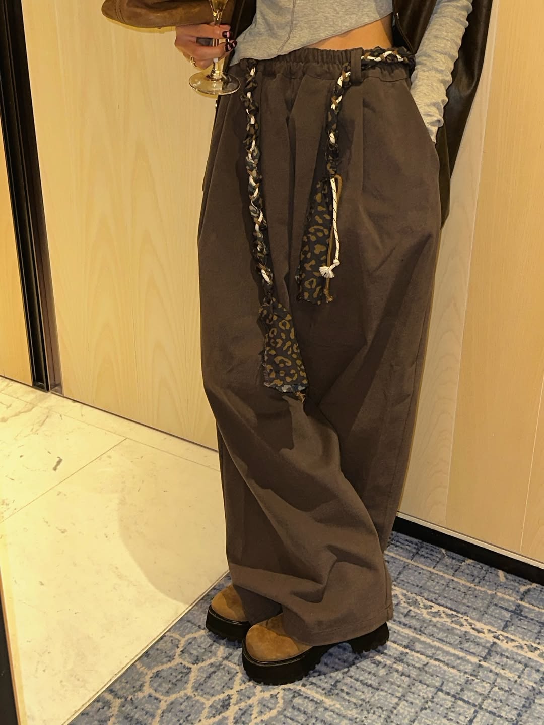 鬆緊腰豹紋腰帶休閒闊腿長褲