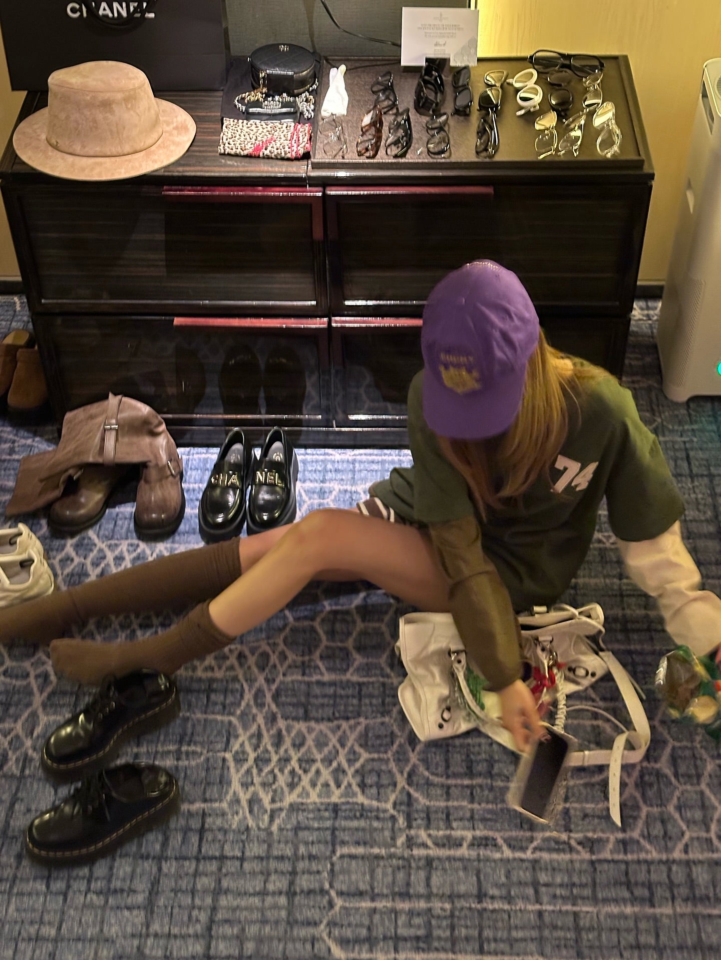 鬆緊腰抽繩條紋針織短褲