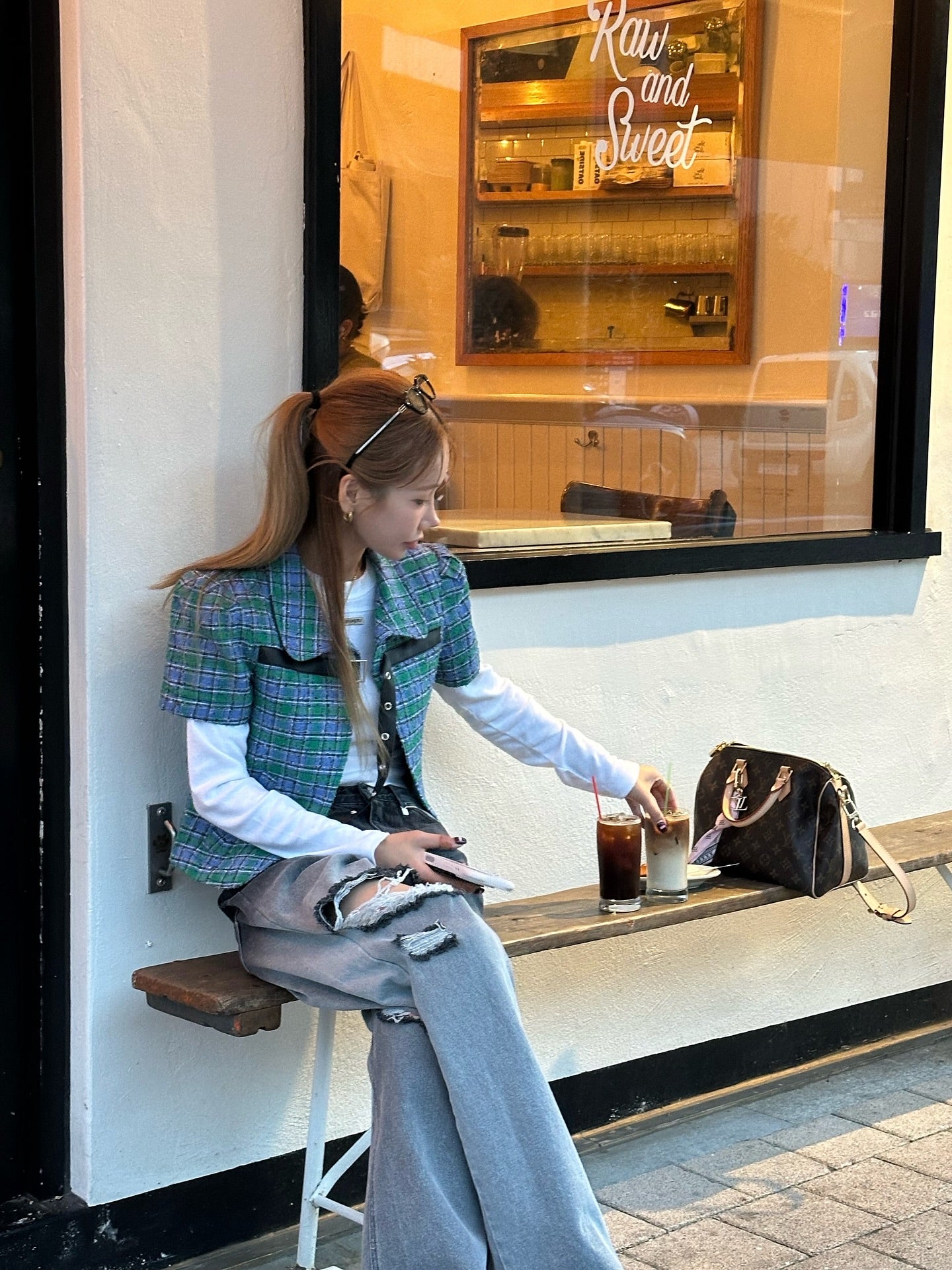 設計感破洞漸變百搭闊腿牛仔褲