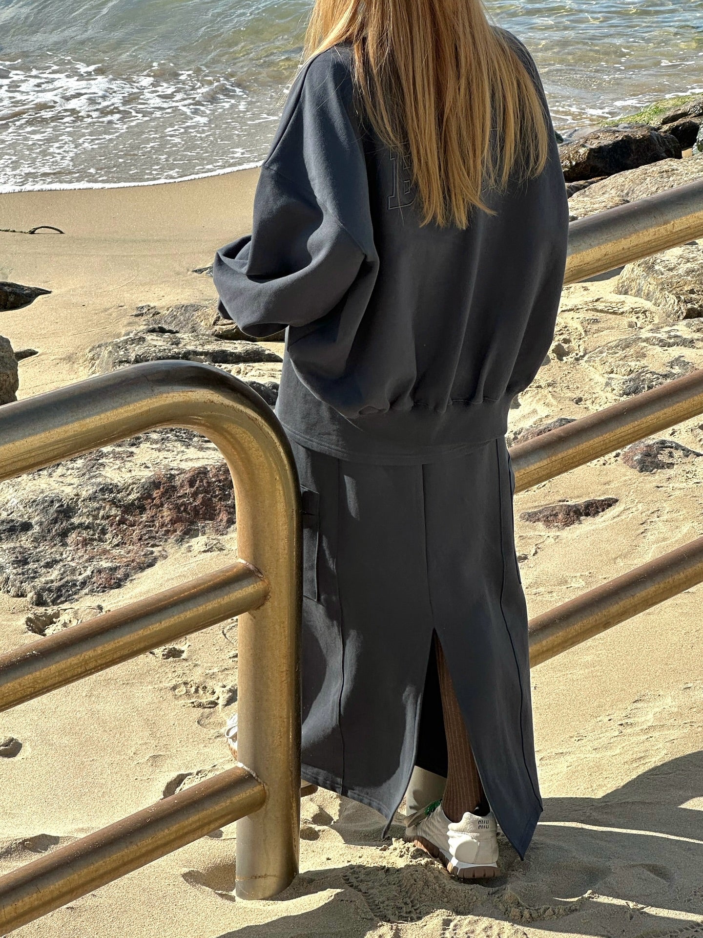 鬆緊腰假兩件大口袋半身裙