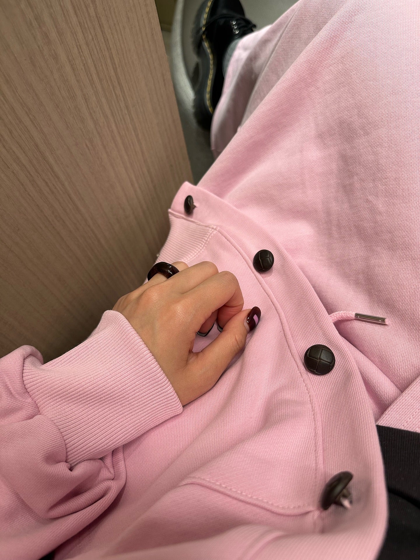 圓領後背字母刺繡寬鬆運動薄外套