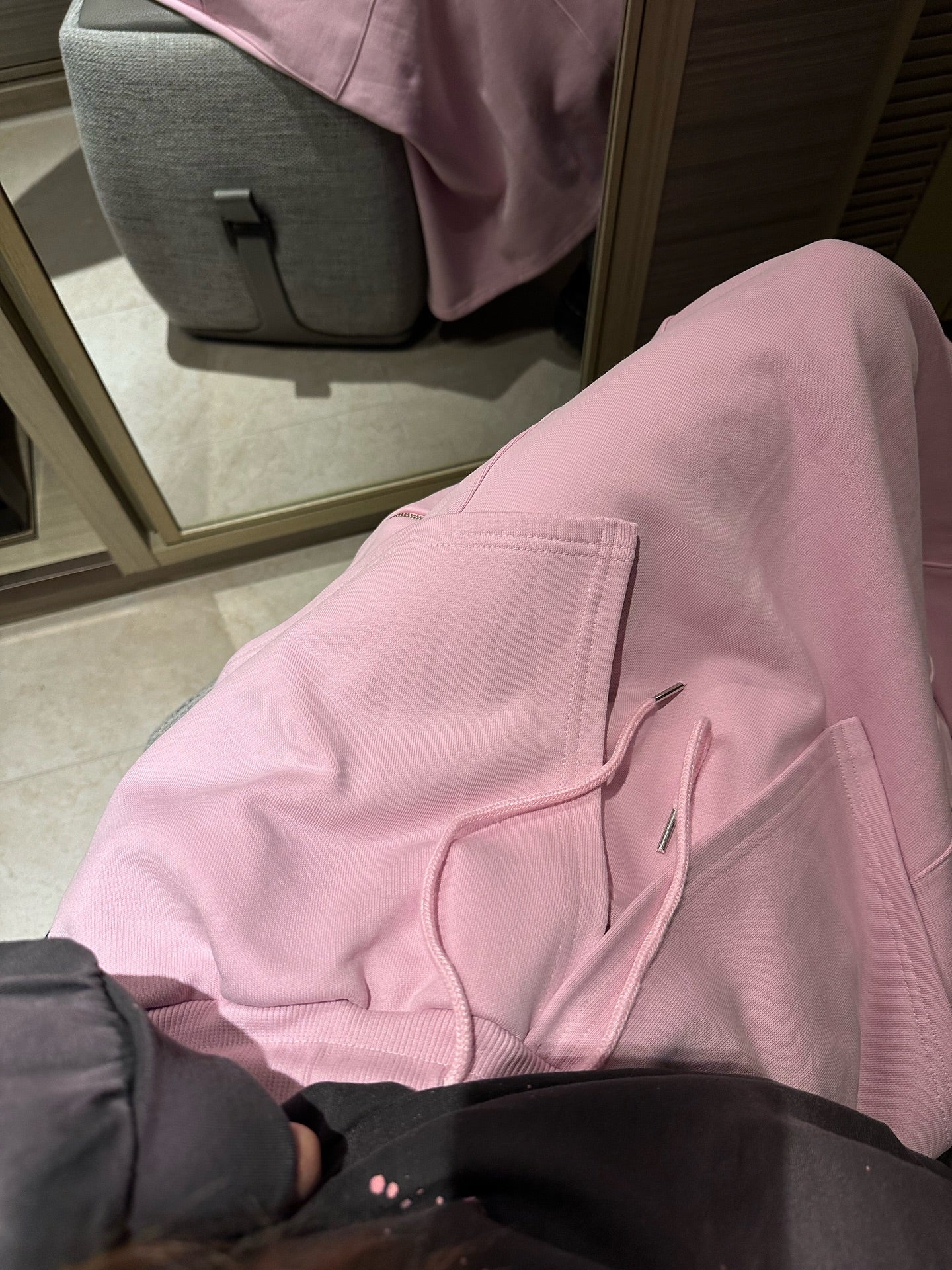 圓領後背字母刺繡寬鬆運動薄外套