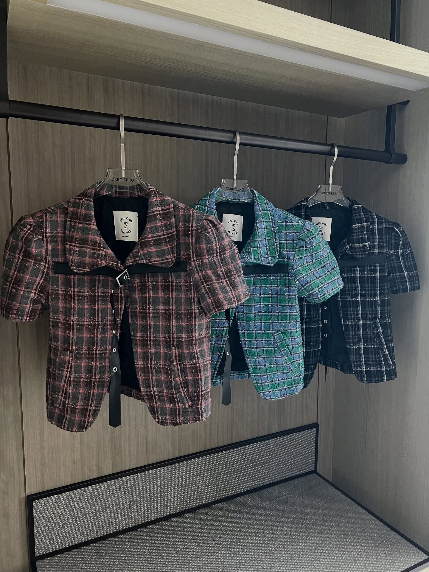 翻領格紋設計感小香風短袖外套